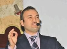 Dijital Gelecekte İnsan Kalmak – Tolga Yücel