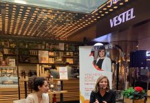 Zorlu Center Kafe Vesto’da Yeni Nesil Anne Sohbetleri’ ne katıldık