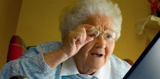 Yaşça Büyüklere Dijital Dünyayı Anlatırken Zorlanıyor Musunuz?